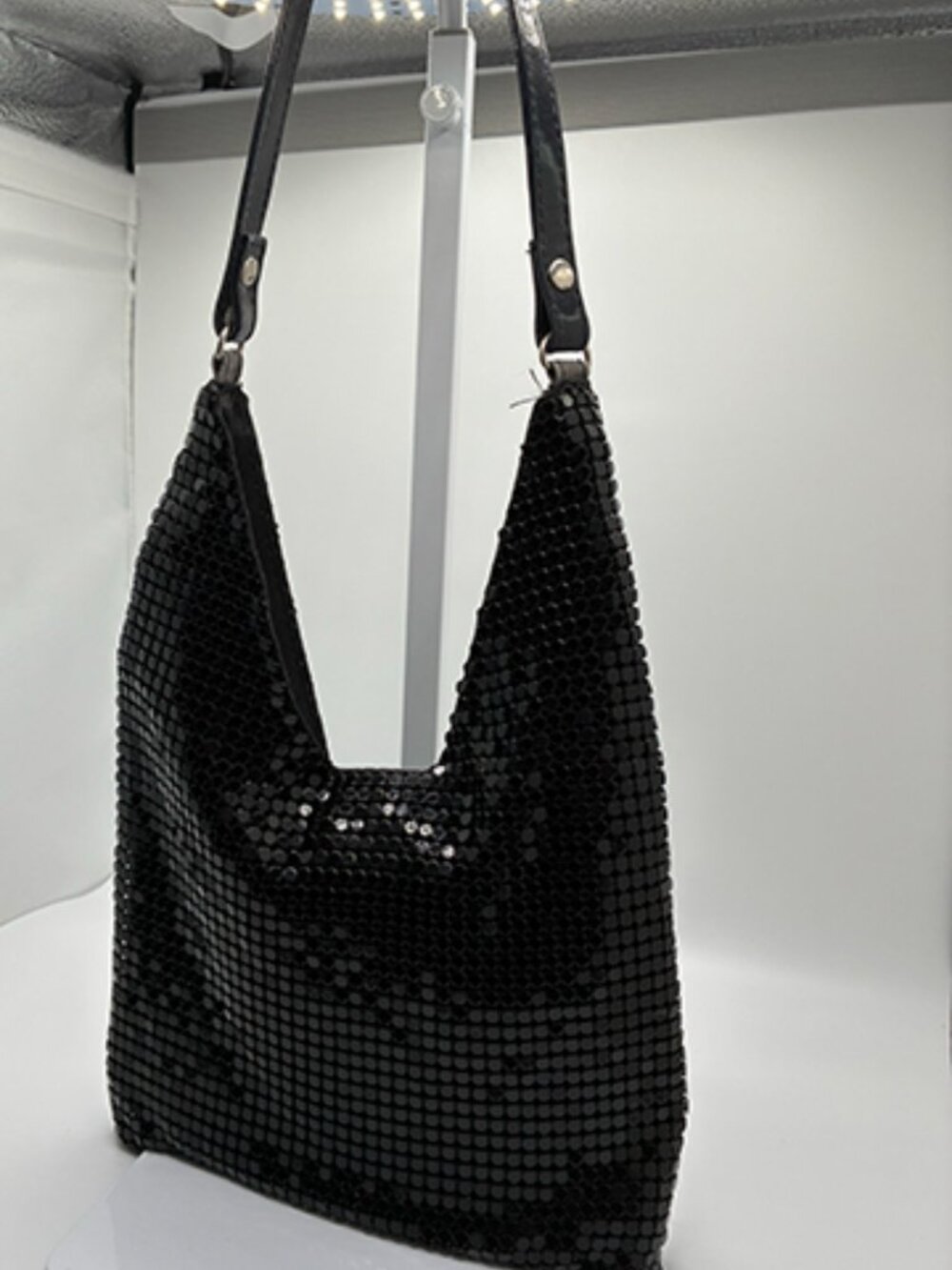 Small sequin purse - Picture 3 of 6